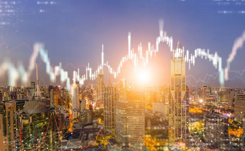 这家物业公司离闪崩或只有一步之遥